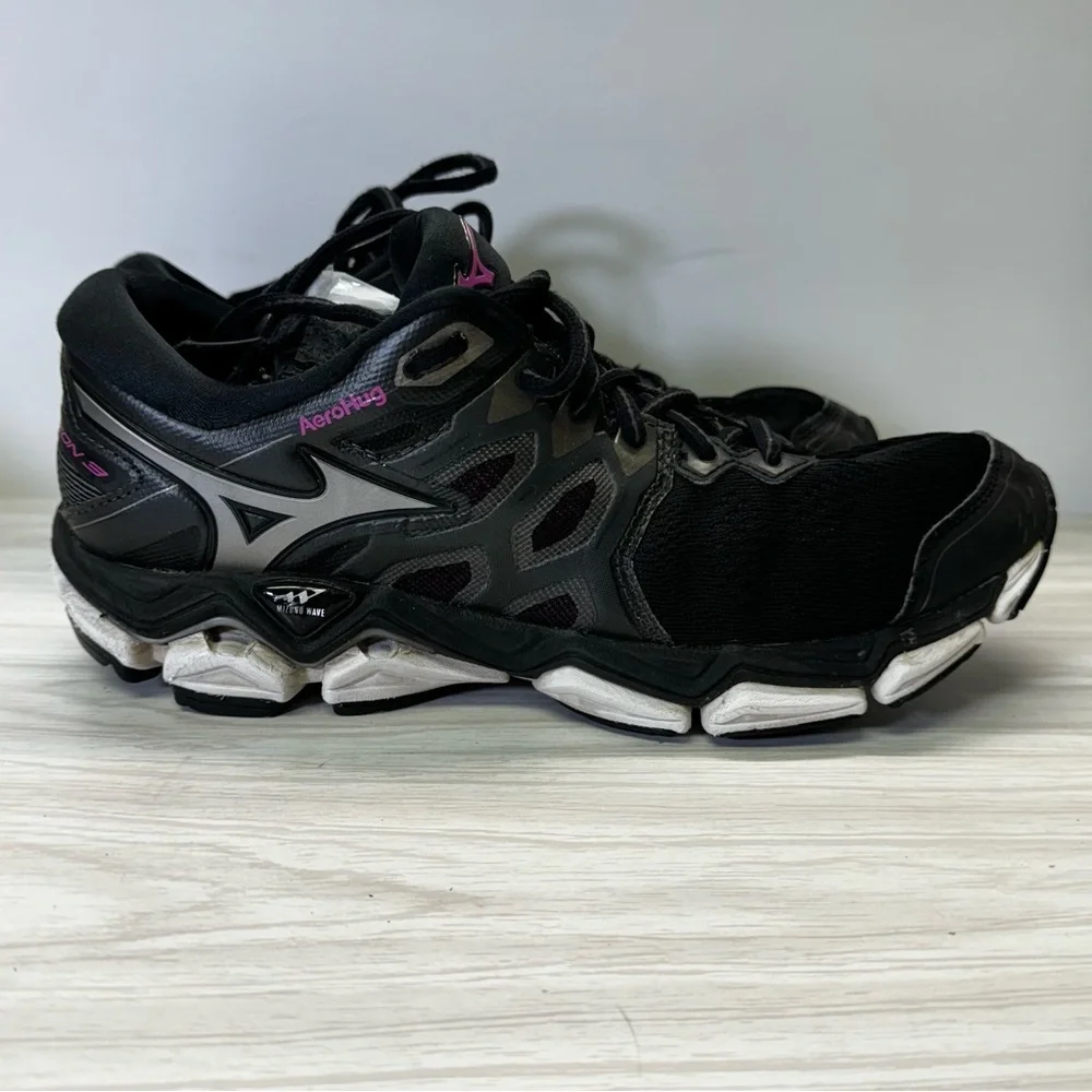 Mizuno Wave Horizon 3 Sneakers Womens 8.5 Black Fitness Running Shoes J1GD192655